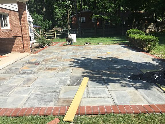 5th image of 4905 Godfrey Ave