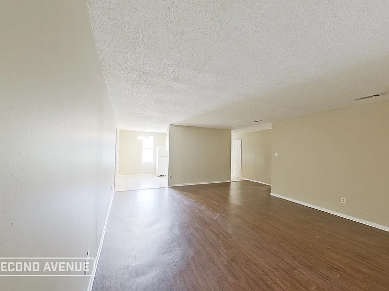 5792 Jardin Pl — Photo 2