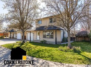 1073 Havenwood Dr, Eagle Pt, OR 97524