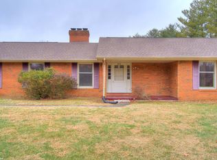 303 Rucker Rd, Blacksburg, VA 24060