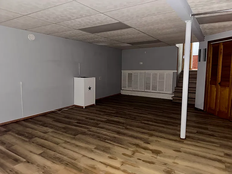 5341 Grand Ave — Photo 10