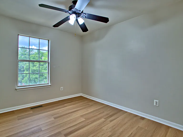 6285 Clay Pipe Ct — Photo 13
