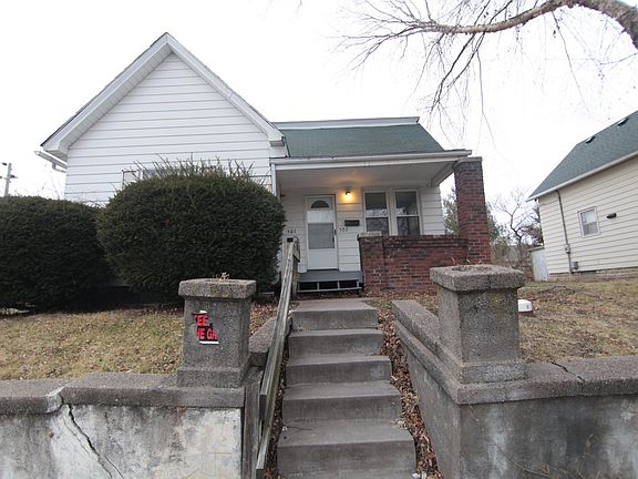 2nd image of 501 16th Ave #501