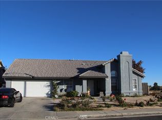 2457 E Avenue R6, Palmdale, CA 93550