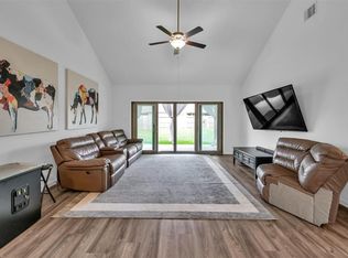 28126 Aspen Horizon Dr, Spring, TX 77386