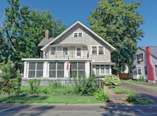 215 6th Ave, Troy, NY 12180
