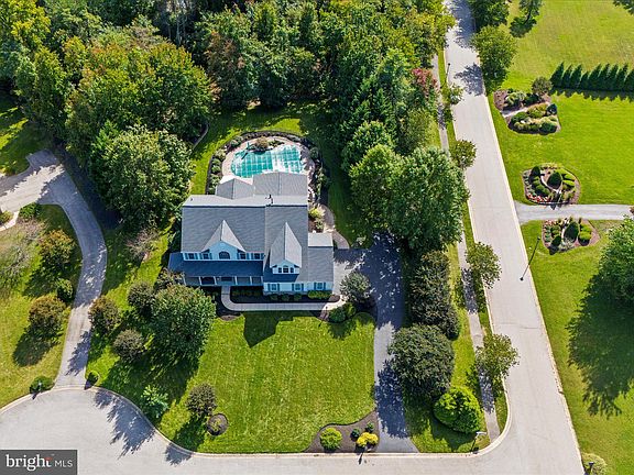 2nd image of 8427 Turnhouse Ct