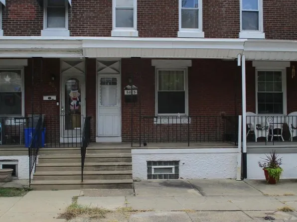 6015 Montague St, Philadelphia, PA 19135