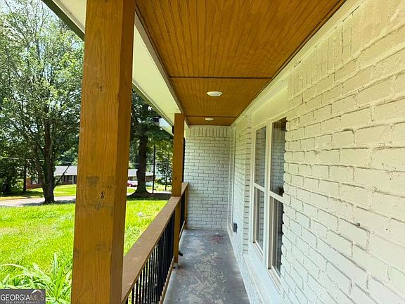 3rd image of 2792 Flagstone Dr