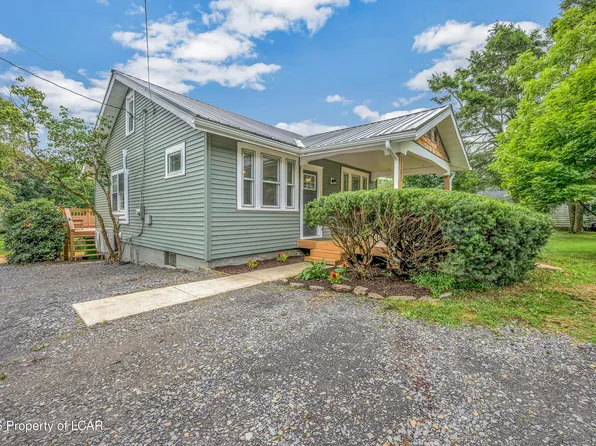 1181 Blue Ridge Trl, Wapwallopen, PA 18660