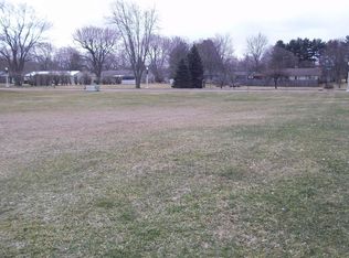 907 Nottingham Rd, Sturgis, MI 49091