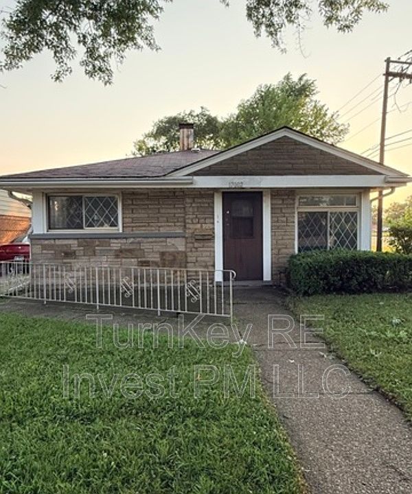 1st image of 17002 Greenbay Ave