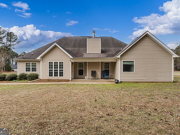 2nd image of 123 Wexford Dr