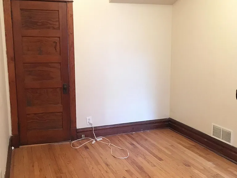 2637 N Ashland Ave #1 — Photo 10
