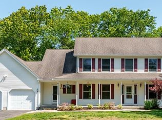 198 Hillside Rd, Southwick, MA 01077