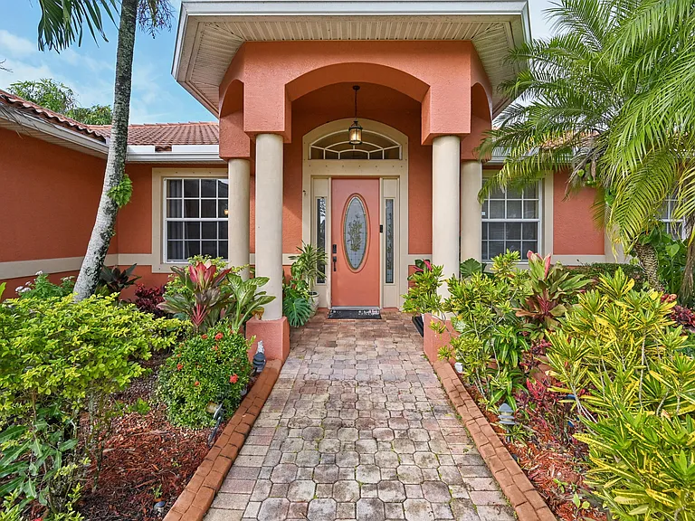 3044 SW Savona Blvd — Photo 11