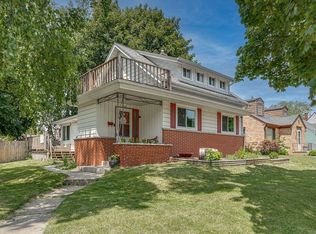 2614 S 7th St, Sheboygan, WI 53081