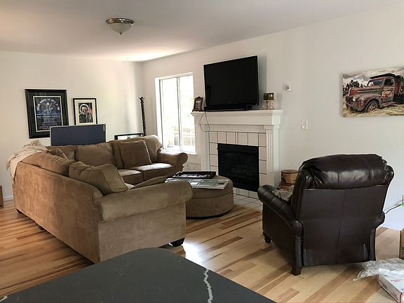 3rd image of 4503 Mulberry Ct