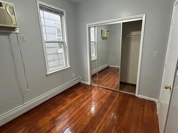 3rd image of 71 W 16th St Floor 2