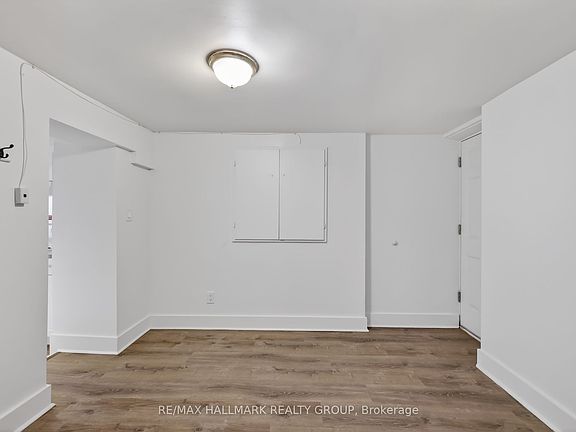 4th image of 50 Aylmer Ave