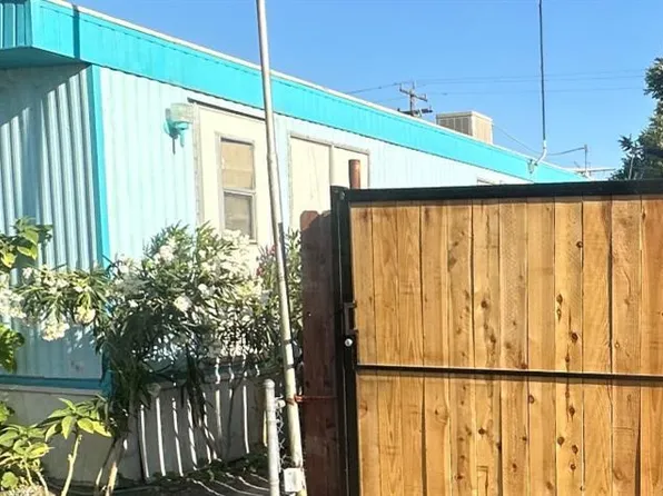 201 McCord Ave #52, Bakersfield, CA 93308