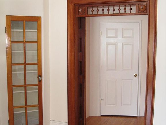 Pocket Door