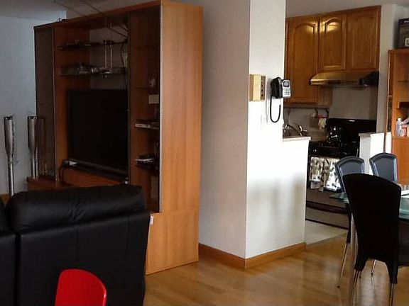 L shaped Dining Room