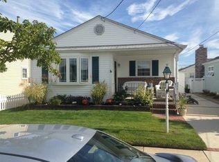 111 E Pittsburg Ave, Wildwood Crest, NJ 08260