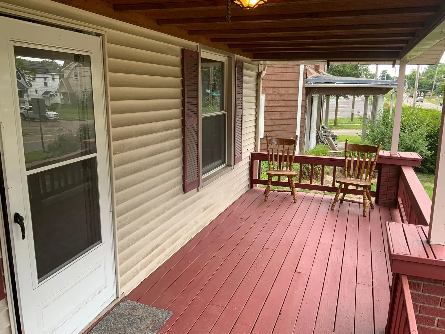4 bed, 1.5 bath, 1552 sqft, $1,395 — Photo 2