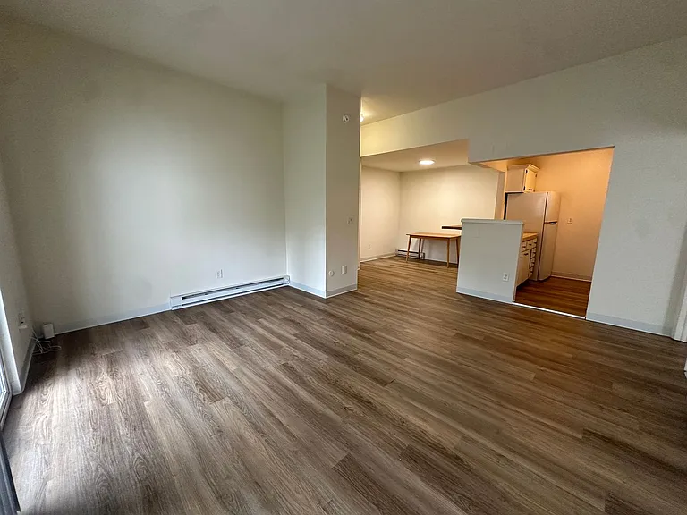 University Park Apartments near Cornell University — Photo 186