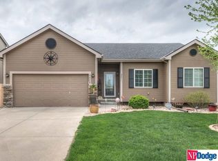 4668 N 154th St, Omaha, NE 68116