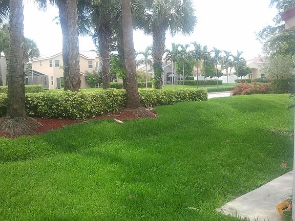 3rd image of 500 SW 181st Way