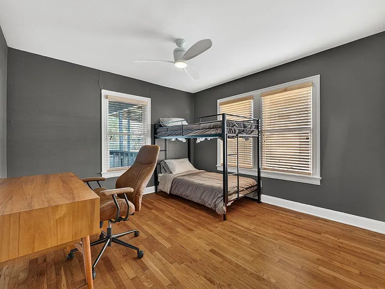 609 Fletcher St — Photo 19
