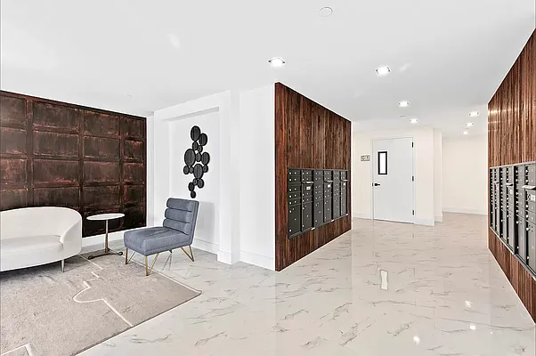 Rented by Compass | media 7