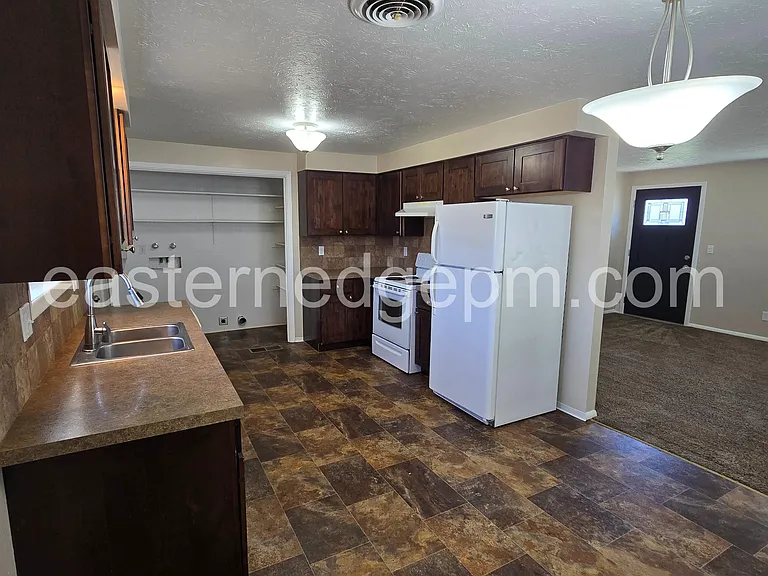 426 NW 9th St #538 — Photo 12