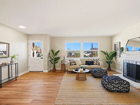 3rd image of 8637 Jenny Ave
