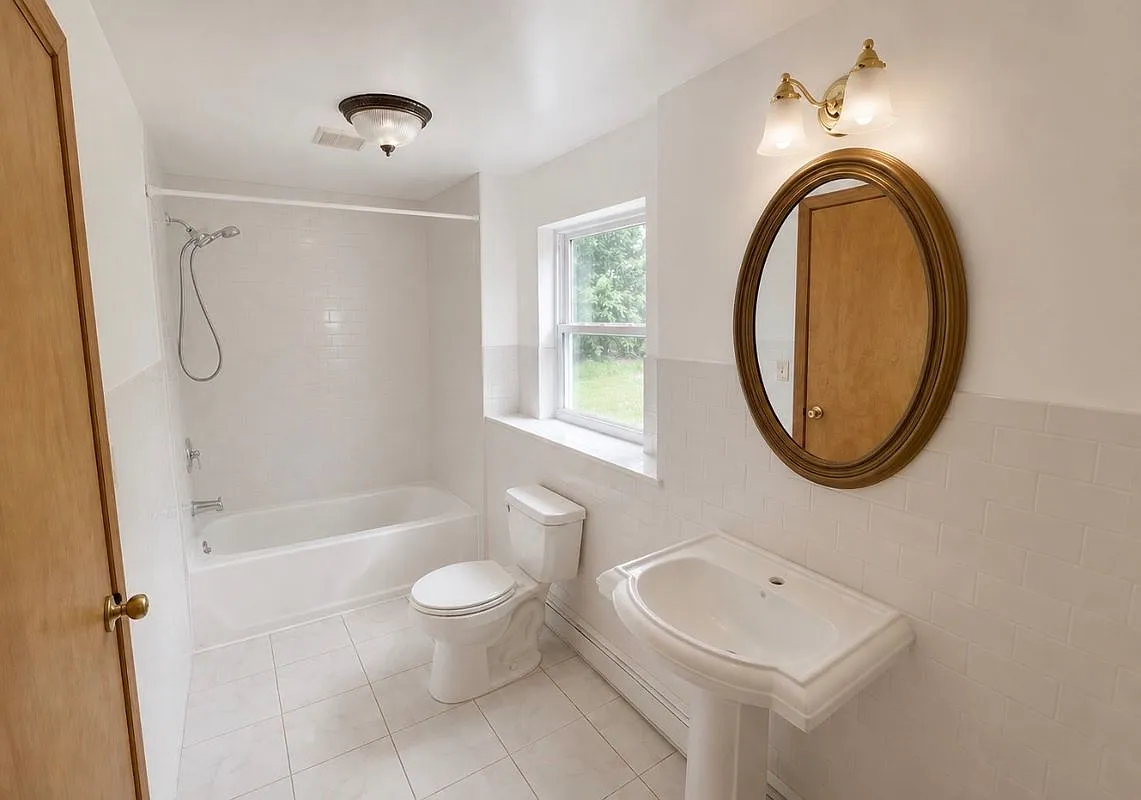 176 Spackenkill Rd — Photo 4
