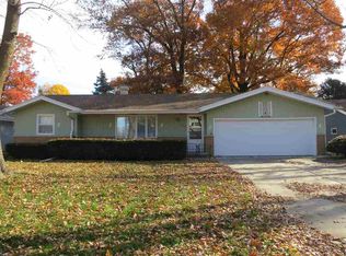 509 Scott Dr, Green Bay, WI 54303