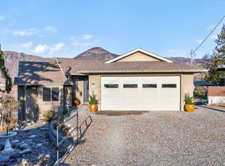 1386 Dominion Cres, Kamloops, BC V2C 2X1