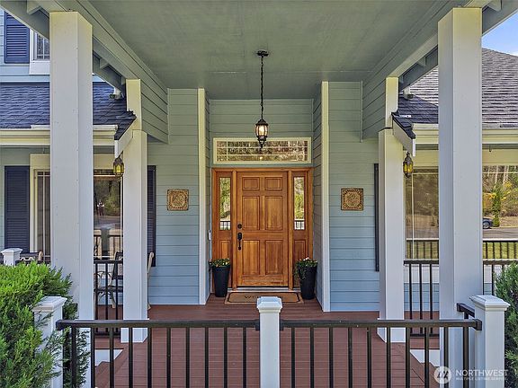 3rd image of 12302 229th Avenue E