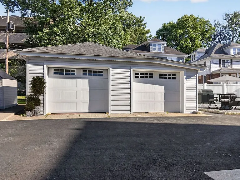 18 Walnut St #A — Photo 21