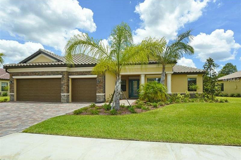 1st image of 20876 Loggia Ct