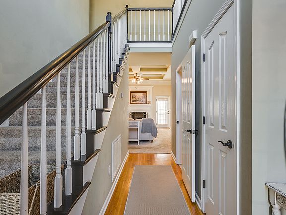 2nd image of 1610 Jubilee Ct