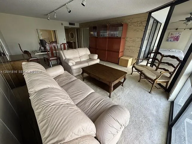 Brickell Place Condo — Photo 2