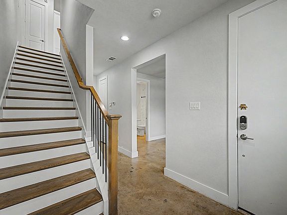 5th image of 4737 Asher Pl