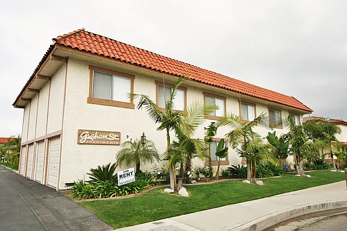 9721 Graham Street Photo 1