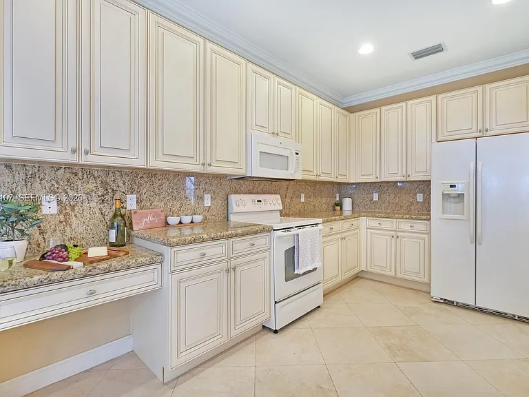 11597 Rock Lake Ter — Photo 17