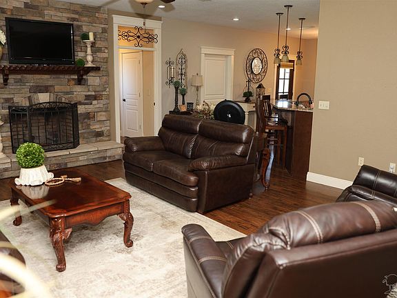 4th image of 3483 Barrytown Rd