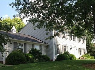 19 Brattleboro Dr, Greensburg, PA 15601