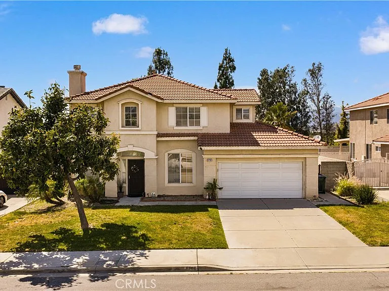 6766 Royal Crest Ct — Photo 3